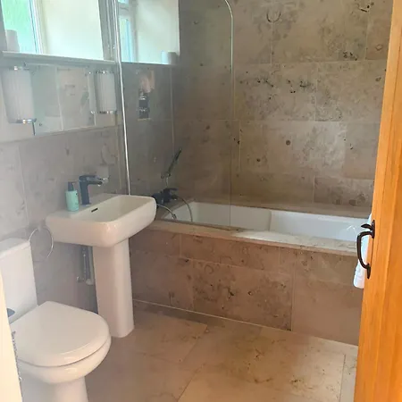 The Carpenters Arms 5*