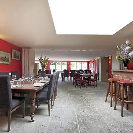 The Carpenters Arms イン 5*