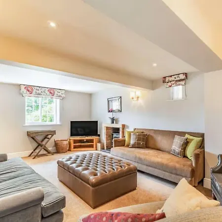 Inn The Carpenters Arms 5*