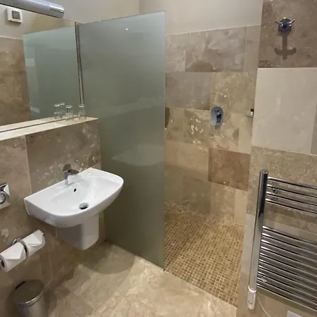 The Carpenters Arms 5*